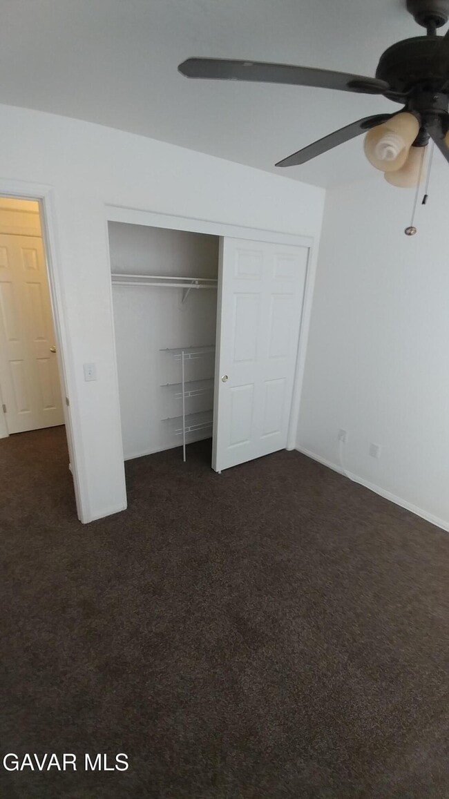 Building Photo - 9137 Evelyn Ave