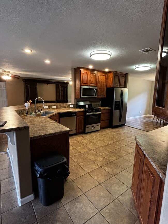 Building Photo - 1526 US-64