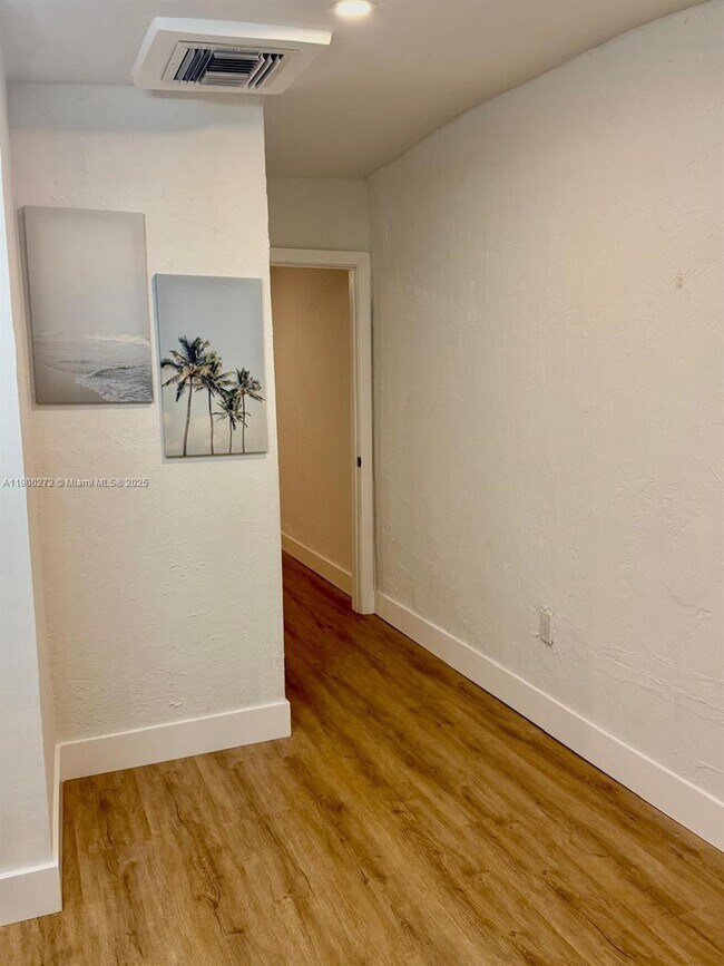 Building Photo - 11462 SW 225th St
