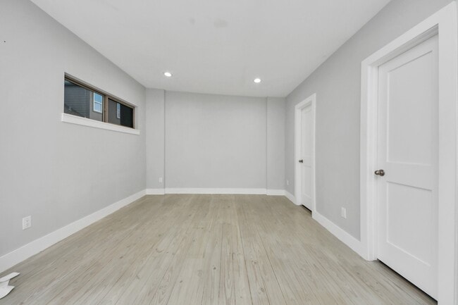 Building Photo - 1708 Winter St