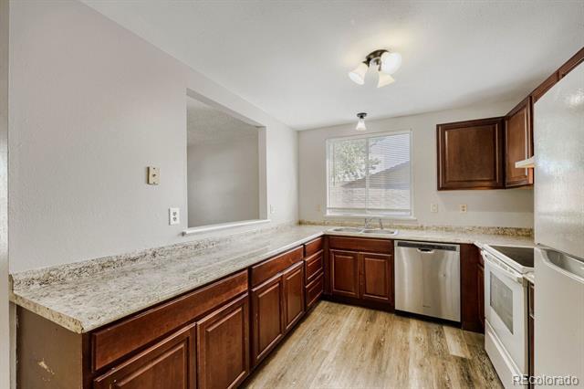 Building Photo - 8460 Prairie Clover Way