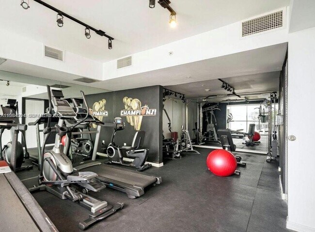 Building Photo - 1 Glen Royal Pkwy