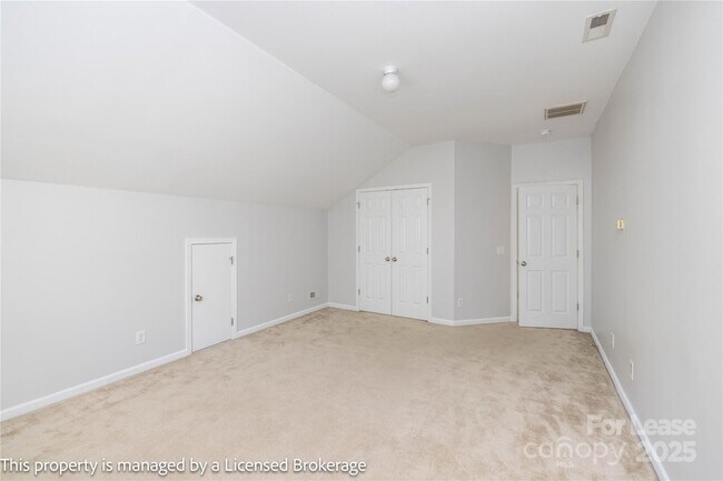 Building Photo - 4033 Raven Rock Ct