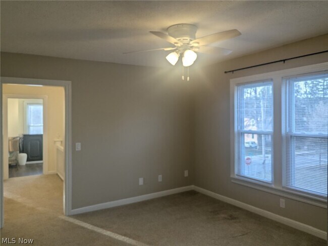 Building Photo - 11750 Peckham Ave