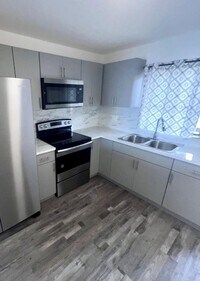 Building Photo - 6715 W 26th Dr