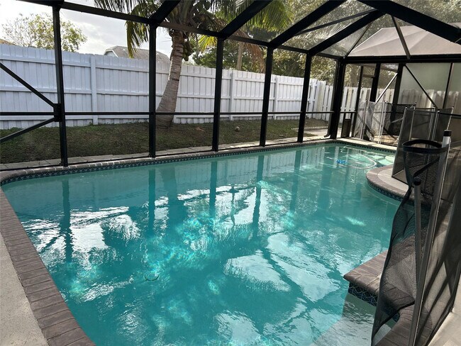 Building Photo - 7430 Ashley Shores Cir