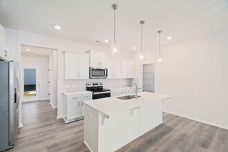 Building Photo - Modern Townhome in the Heart of Nexton
