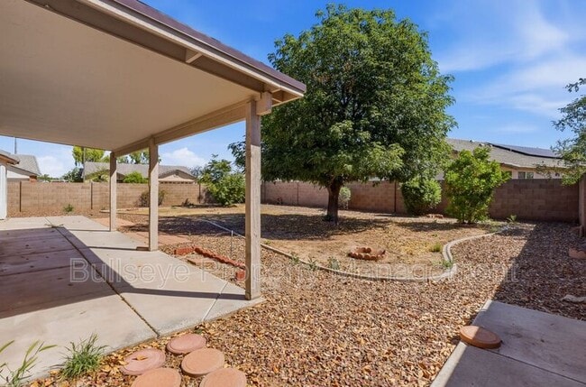 Building Photo - 2163 S Tucana Ln