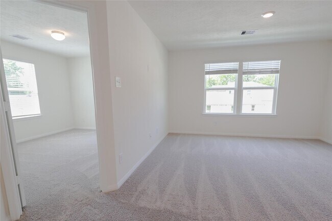 Building Photo - 9426 Castillo Ct