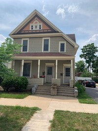 Building Photo - pp512