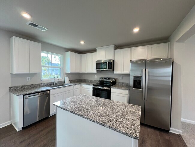 Building Photo - 7102 Capstan Ter