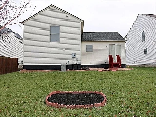 Building Photo - 5197 Echelon Dr