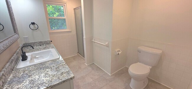 Building Photo - 3312 S Graystone Pl