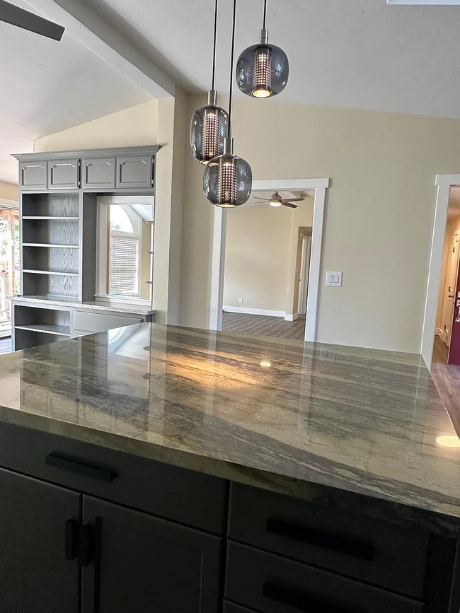 Building Photo - Modern Auburn Retreat—Fully Renovated 3BR ...