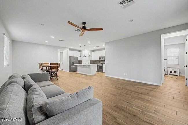 Building Photo - 22853 E Estrella Rd