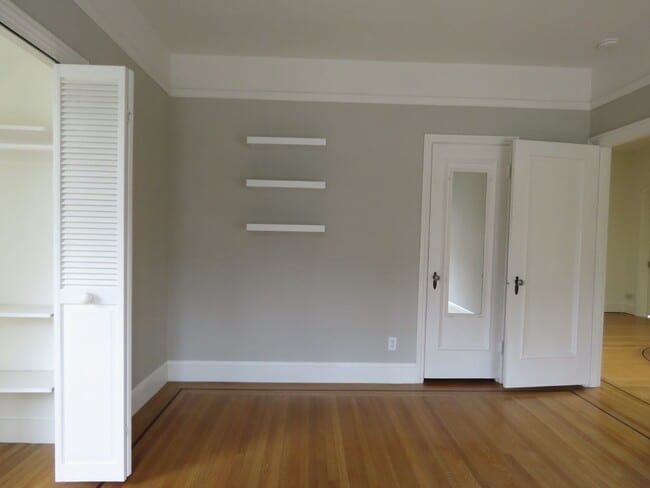 Building Photo - Elegant 4 bedroom House  with bonuses