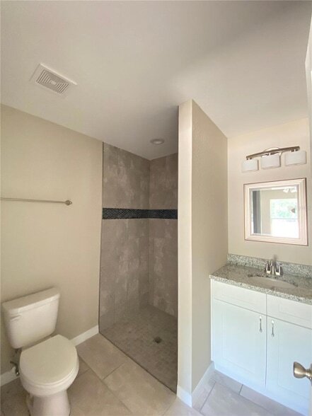 Building Photo - 4217 SW 162nd Pl