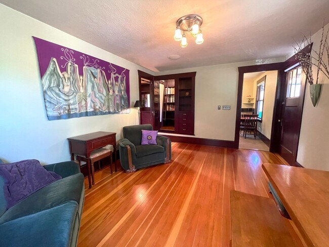 Building Photo - Architect-Restored 1923 Craftsman Bungalow with 3 Flexible Bonus Spaces