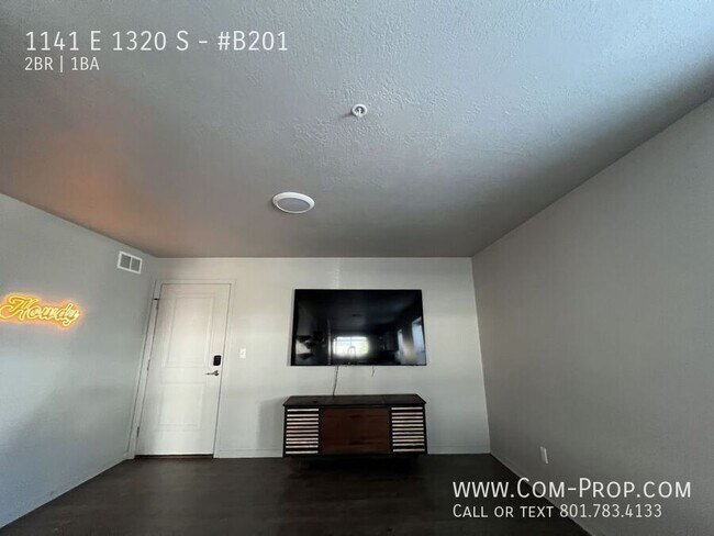 Building Photo - 1141 E 1320 S