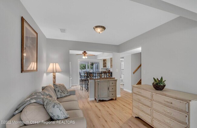 Building Photo - 15 Bahia Ct