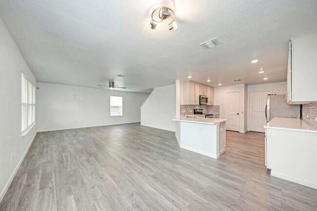 Building Photo - 801 Estes Park