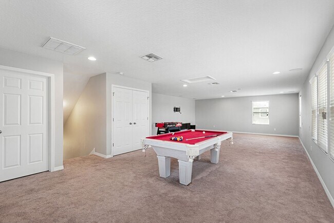 Building Photo - RIVERVIEW HOME FOR RENT!