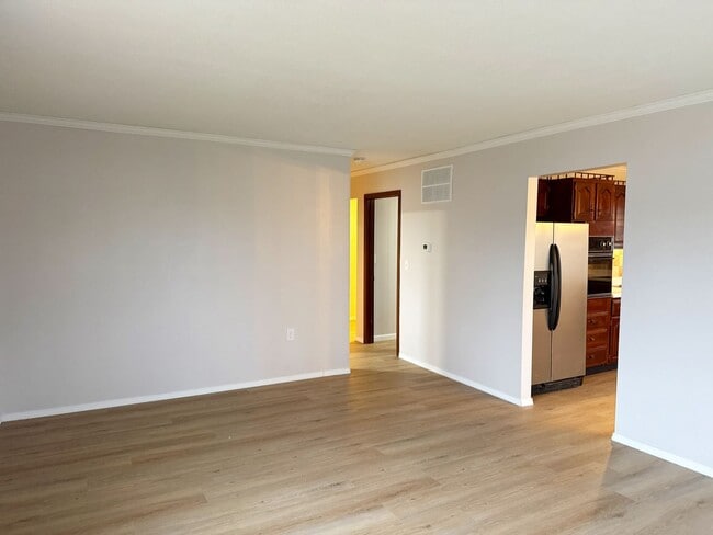 Building Photo - 4191 IL-162