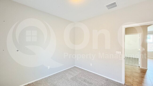 Building Photo - 46186 W Kristina Way