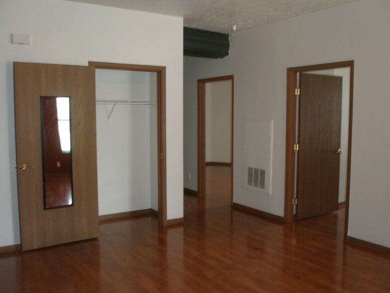 Building Photo - 616 South St