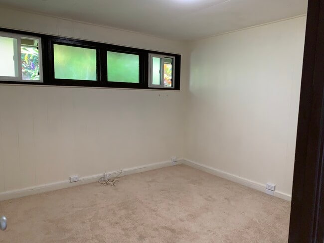 Building Photo - 1025 Kalikimaka St