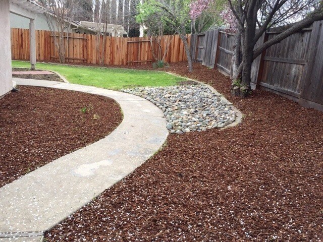 Building Photo - Remodeled 3 Bedroom Home in Roseville for Rent