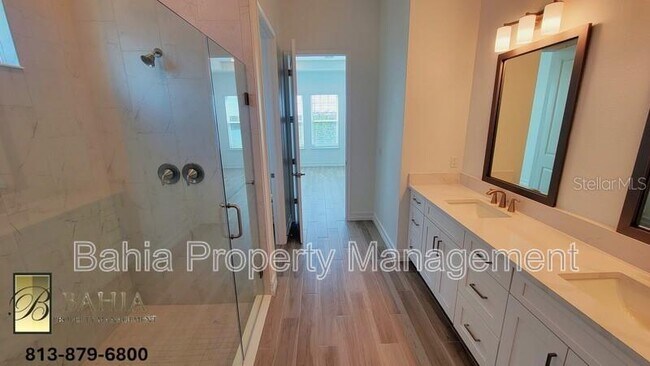 Building Photo - 1074 Seagrape Dr