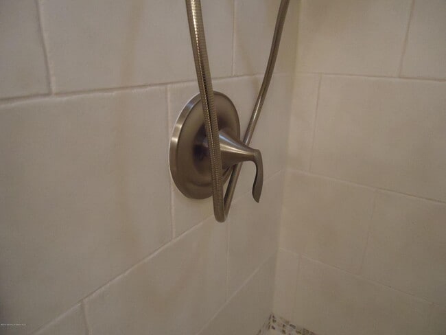 Building Photo - 142 Cross Slope Ct