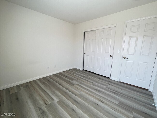 Building Photo - 8413 Lower Trailhead Ave