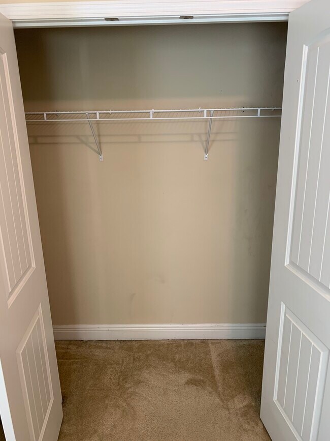 Building Photo - 9708 Brookstone Way