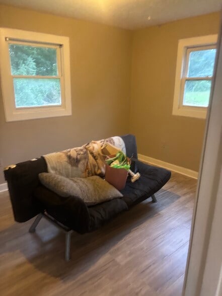 Building Photo - 1905 Breeden Lawson Way