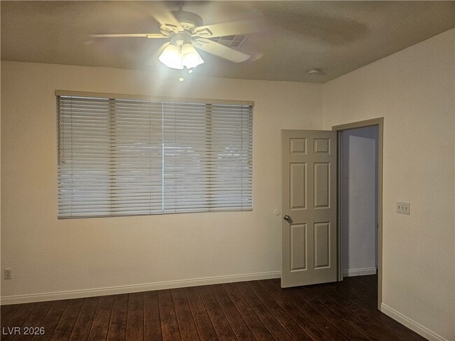 Building Photo - 2266 Surrey Meadows Ave