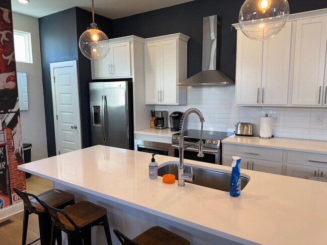 Building Photo - Great 3BR Home in the Heart of Nashville