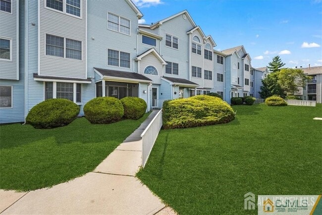 Building Photo - 834 Edpas Rd