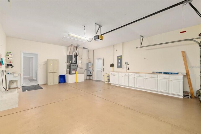 Building Photo - 9244 SE 128th St