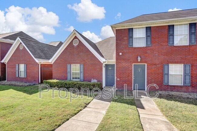 Building Photo - 866 Barrington Woods Cove