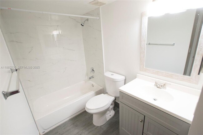 Building Photo - 12130 St.Andrews Pl