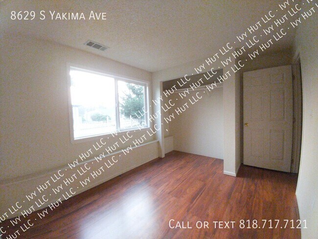 Building Photo - 8629 S Yakima Ave