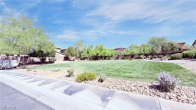 Building Photo - 9251 W Tonkawa Ave