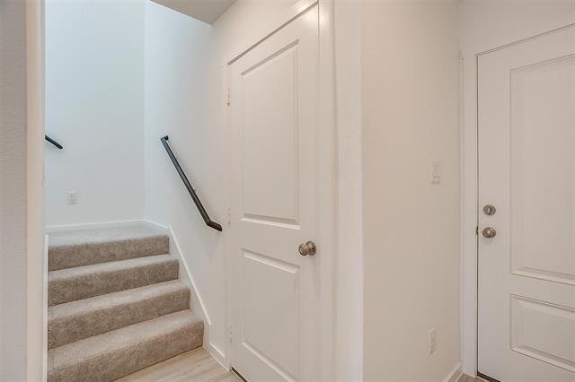 Building Photo - 12173 Steeplechase Dr