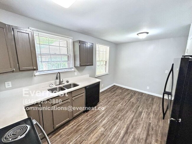 Building Photo - 288 Haynes Park Dr