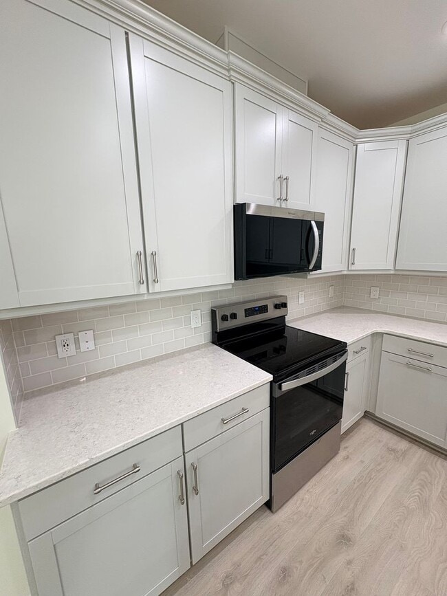 Building Photo - Welcome to Margaritaville 55 + Community