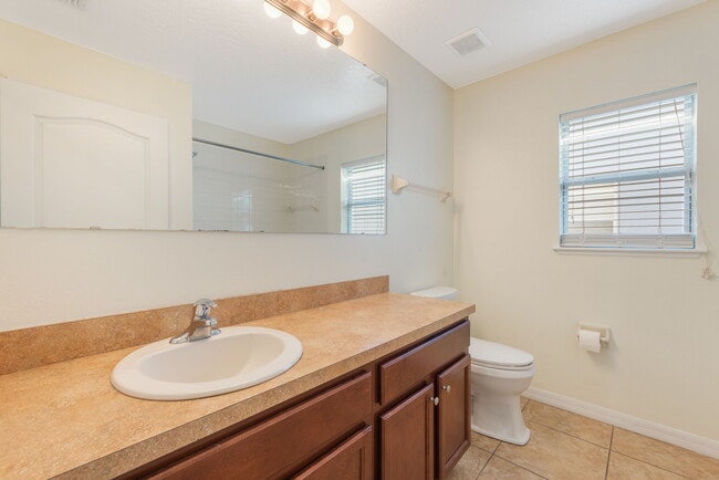 Building Photo - 2831 Whistlewood Dr