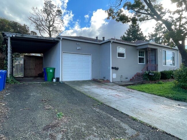 Building Photo - 1939 Hill Ave