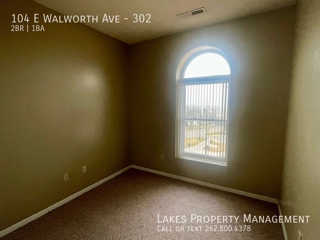 Building Photo - 104 E Walworth Ave